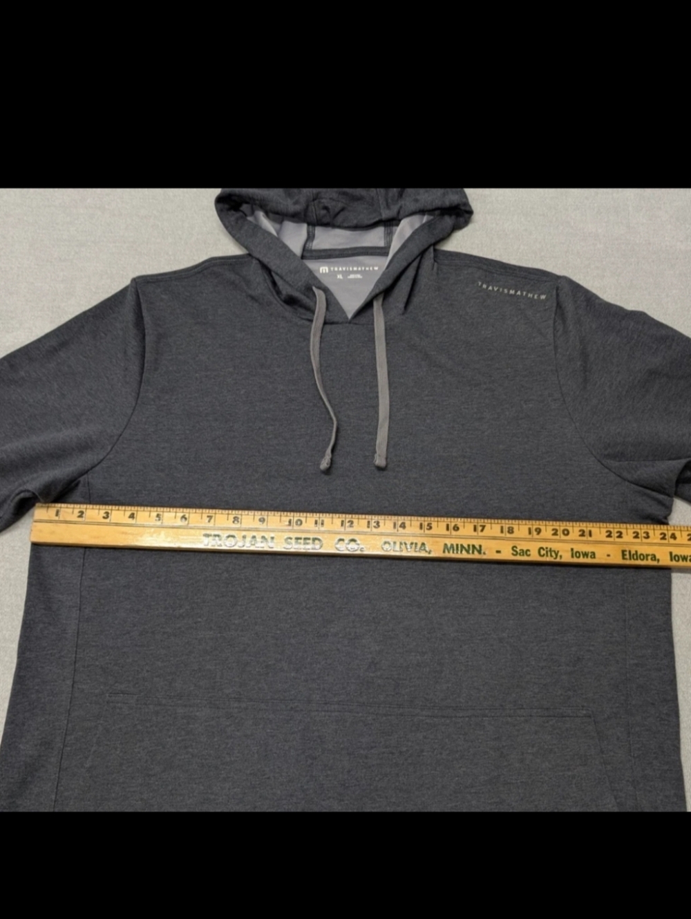 TravisMathew ร Ritz-Carlton Los Angeles Pullover Hoodie โ Men's XL - Picture 8 of 10
